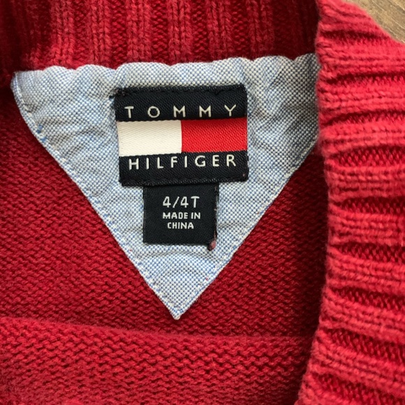 Cute boys TH sweater - Picture 3 of 5